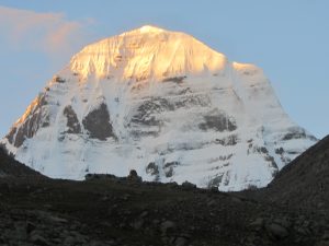 sunrise during kailash mansarovar tour